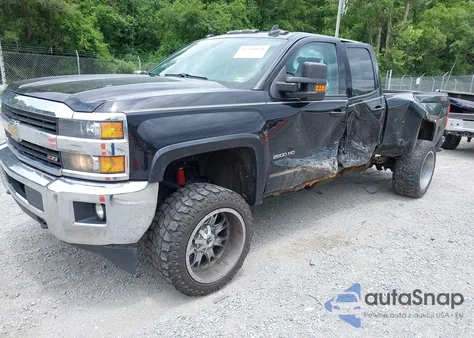 2015 Chevrolet Silverado 2500Hd Lt z USA, uszkodzony, nr VIN 1GC2KVEG6FZ509763